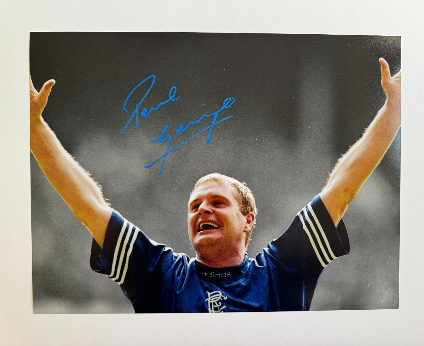 Signed PAUL GASCOIGNE Glasgow Rangers 16