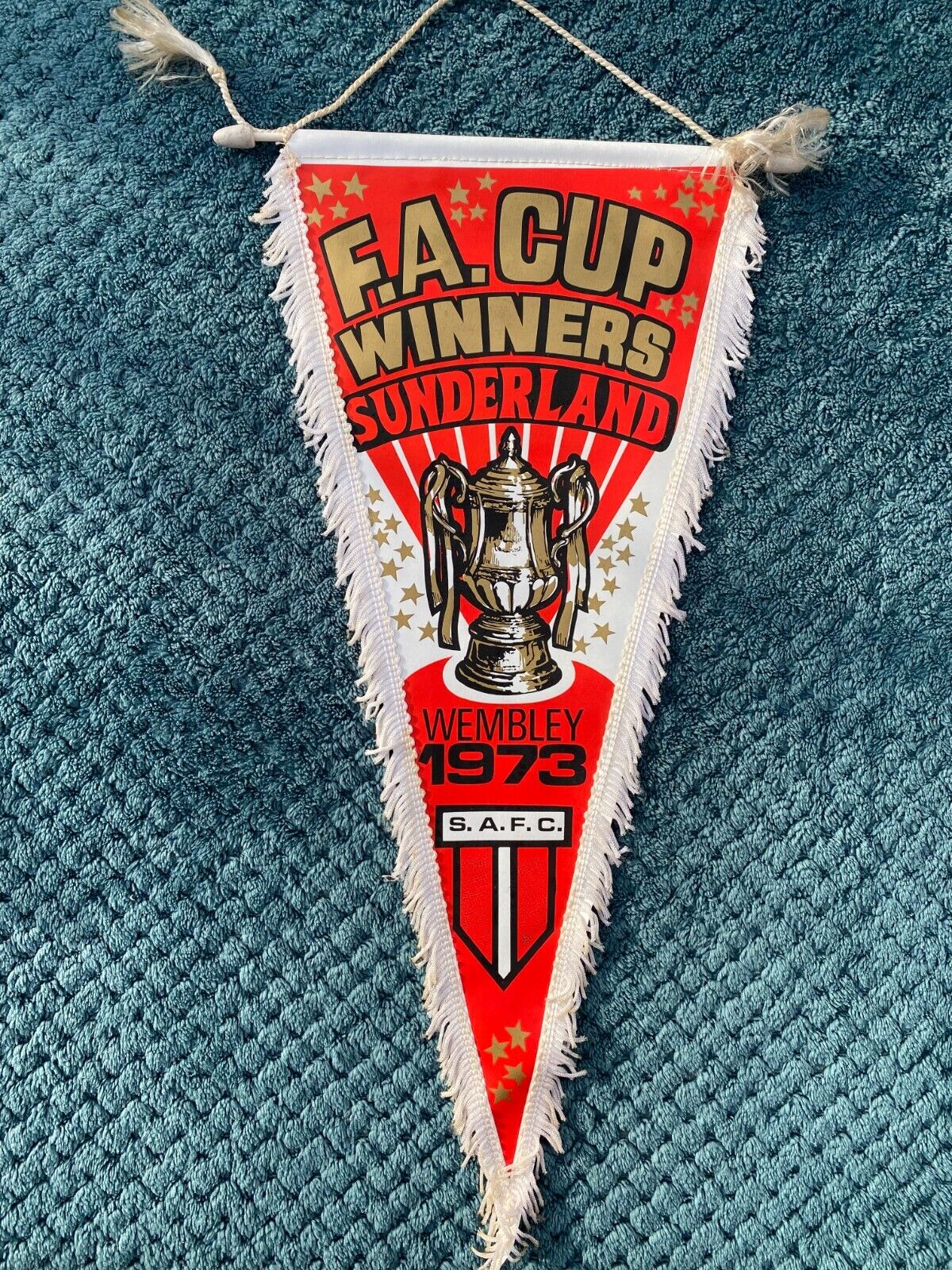 1980's Pennant - Sunderland - FA Cup Winners 1973 (45 x 22 cm) for sale on Ebay