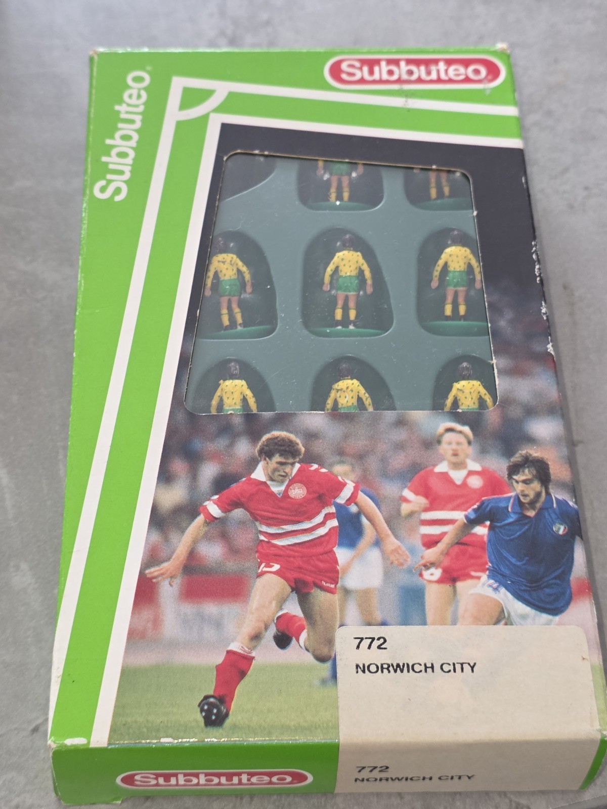 Subbuteo Norwich City Ref 772 63000 Series for sale on Ebay