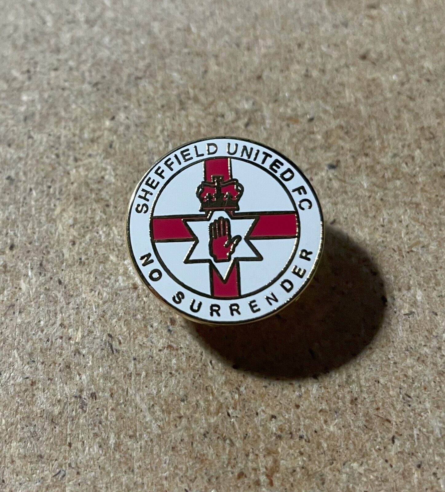 SHEFFIELD UNITED RARE NO SURRENDER ENAMEL FOOTBALL SUPPORTERS BADGE for sale on Ebay