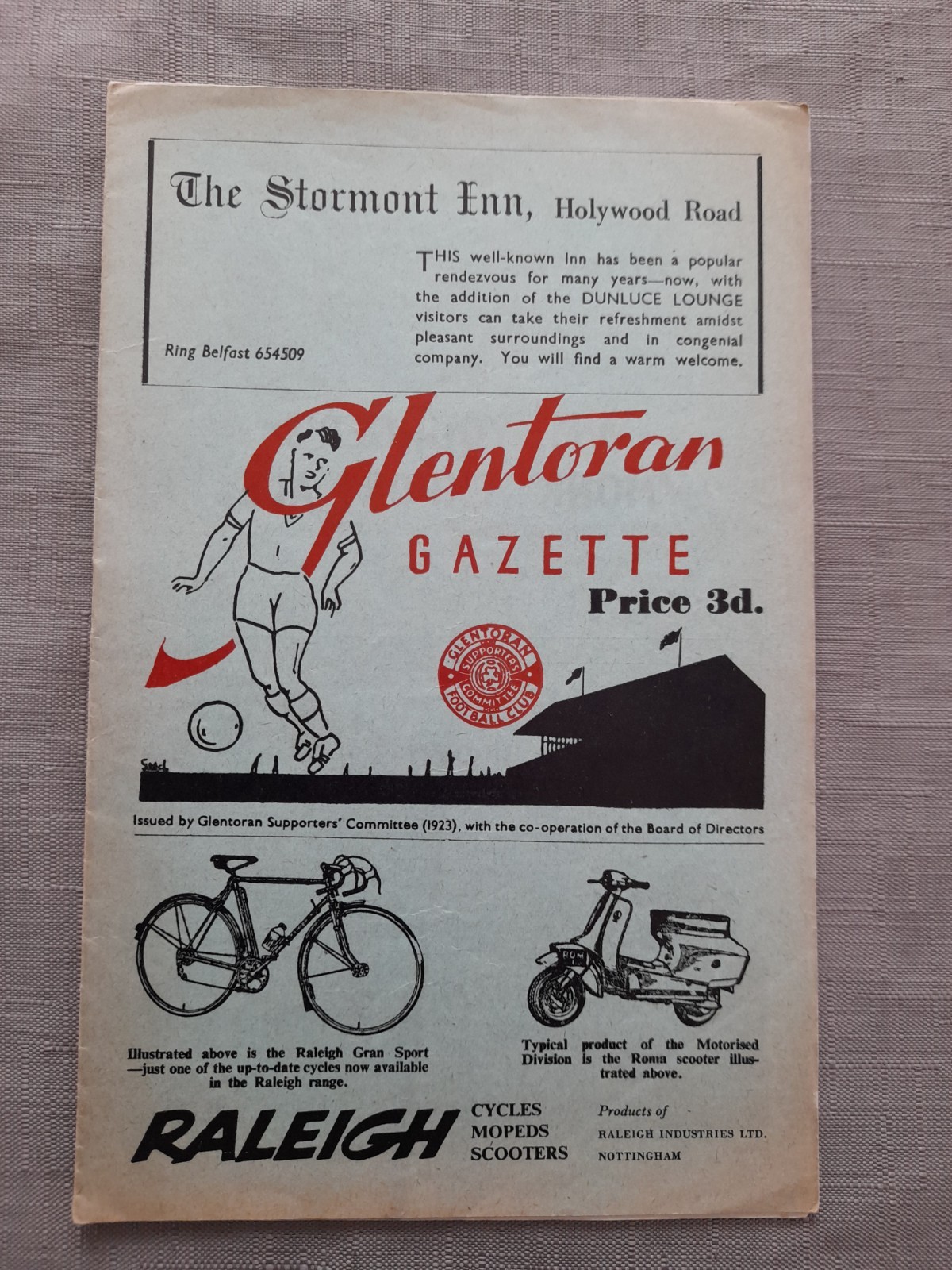glentoran v crusaders 1st Sept 1962 program for sale on Ebay