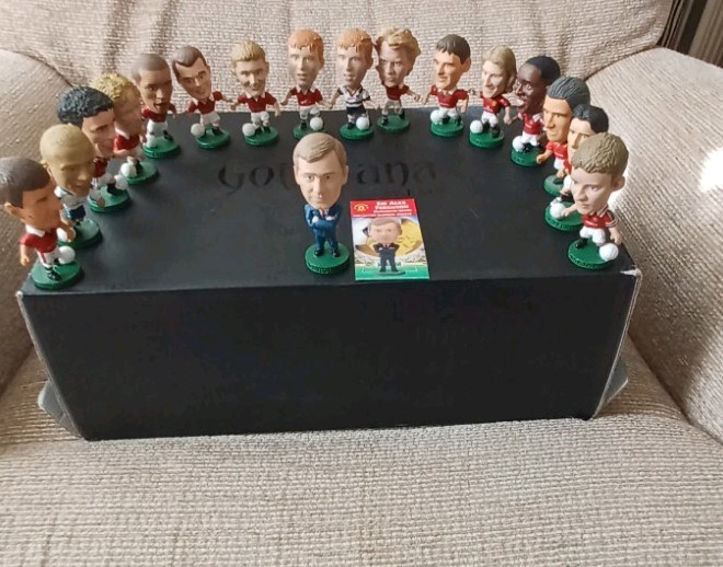 17 Manchester United Corinthian Prostars Figures for sale on Ebay