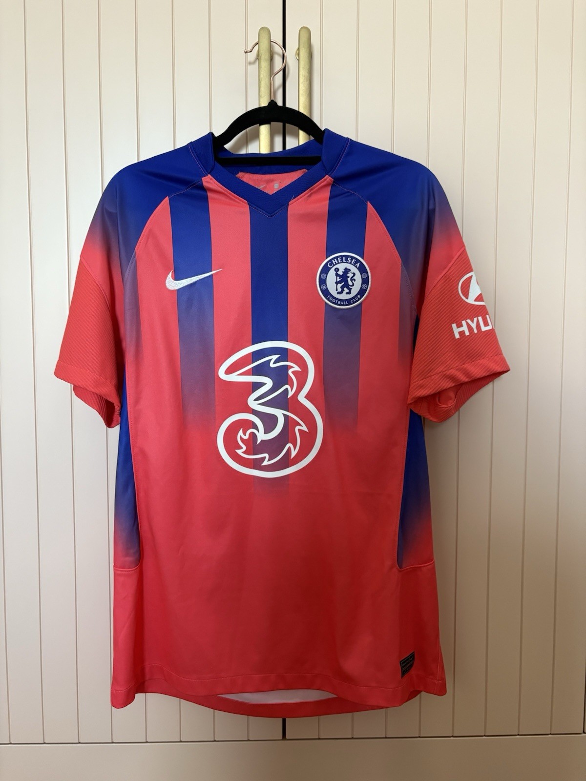 Chelsea FC / 3rd Shirt 20/21  /  Medium  /  Nike / Authentic for sale on Ebay
