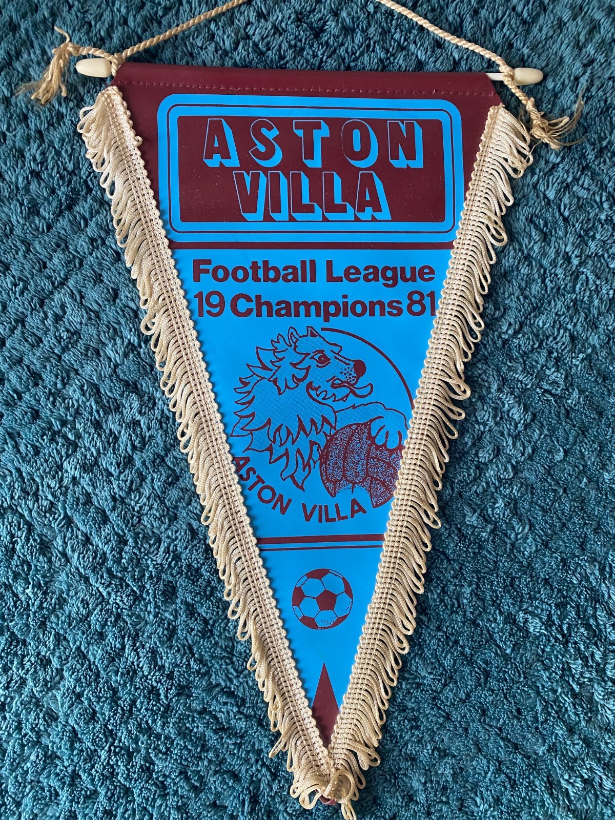 1980's Pennant - Aston Villa - League Champions 1981  (34 x 22 cm) for sale on Ebay