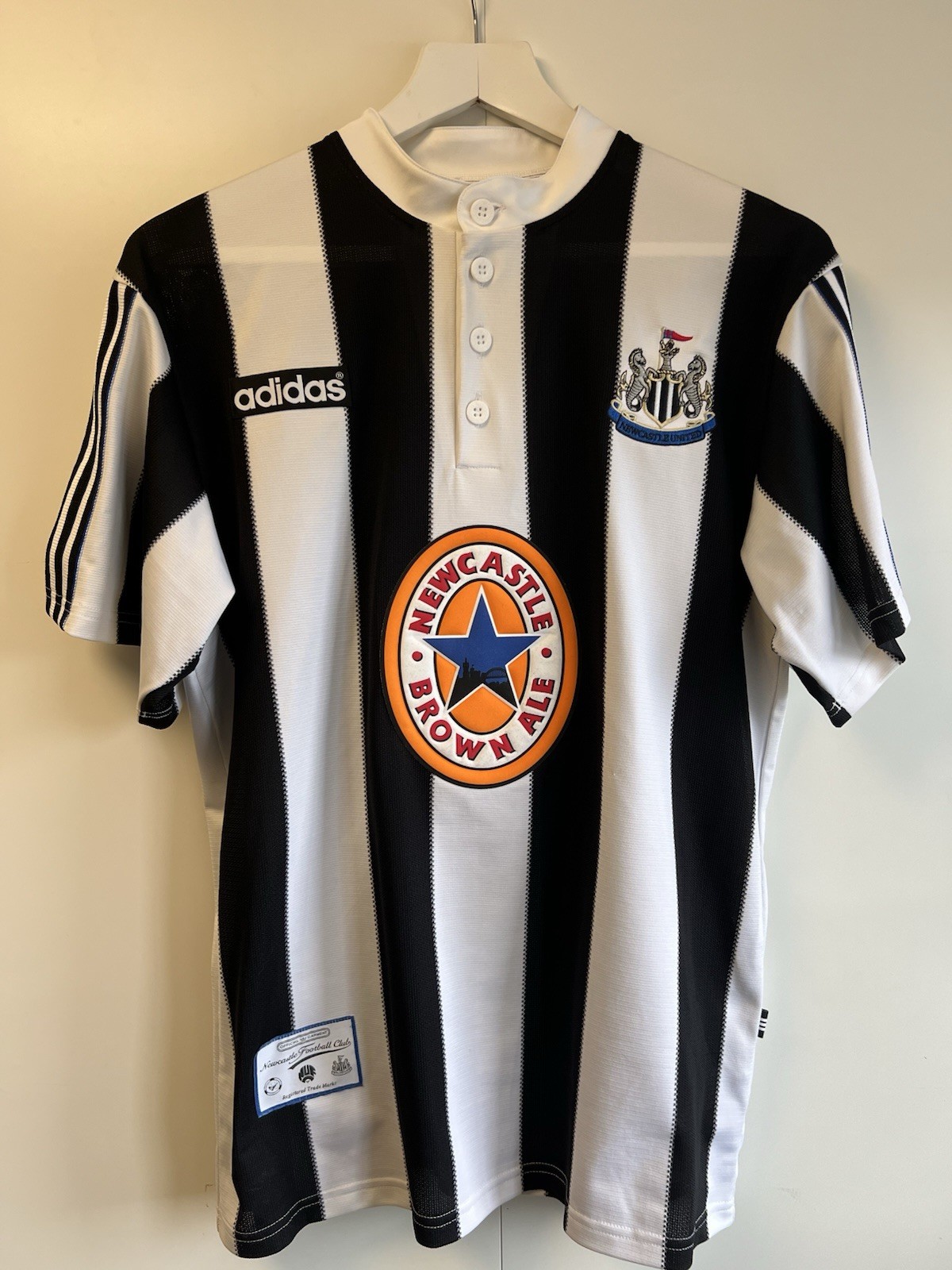 NEWCASTLE UNITED ADIDAS RETRO  1995-97 HOME SHIRT - SHEARER 9 - MEDIUM for sale on Ebay