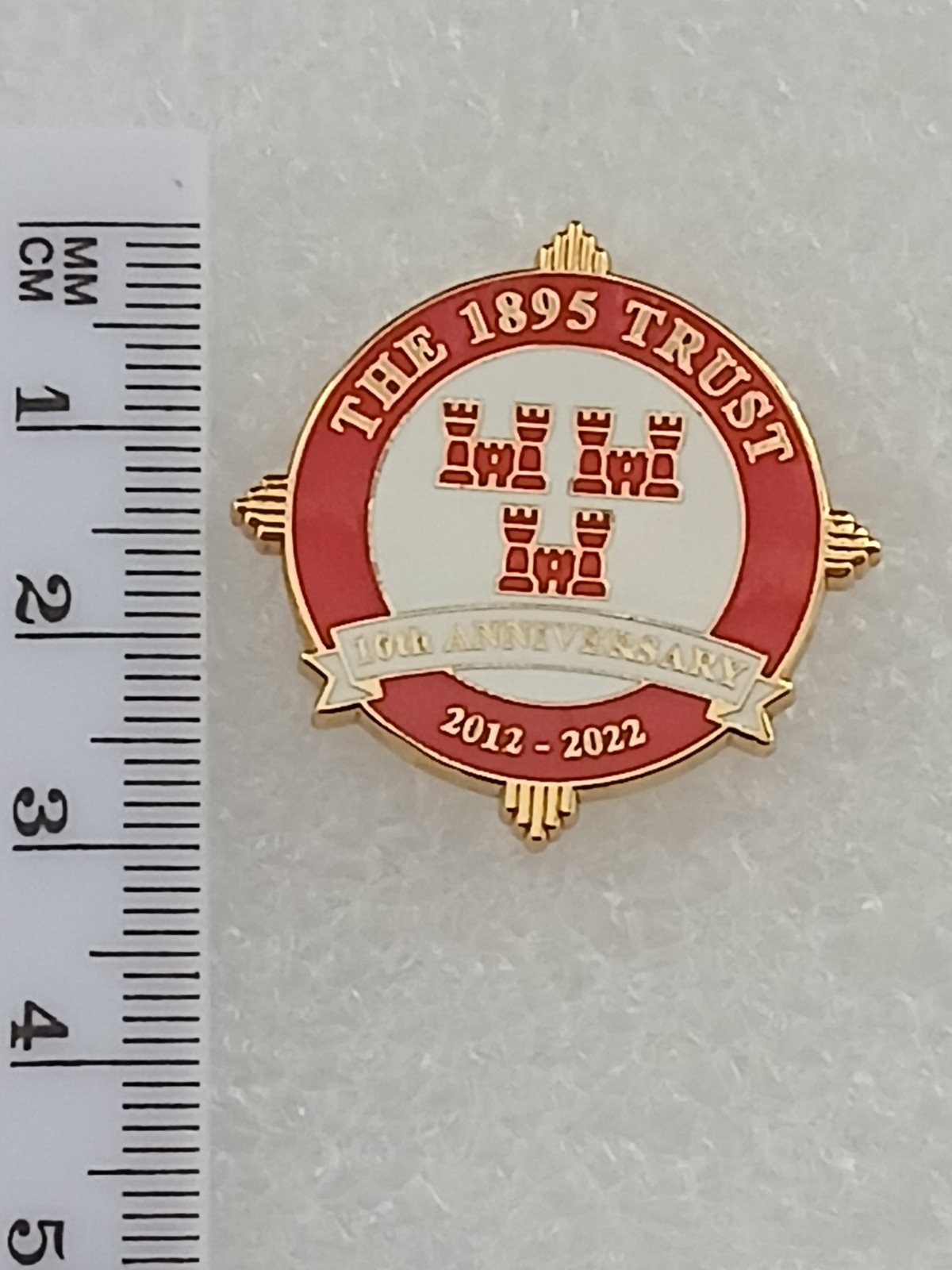 Shelbourne FC (Republic of Ireland) 1895 Trust 10th Anniversary Badge for sale on Ebay