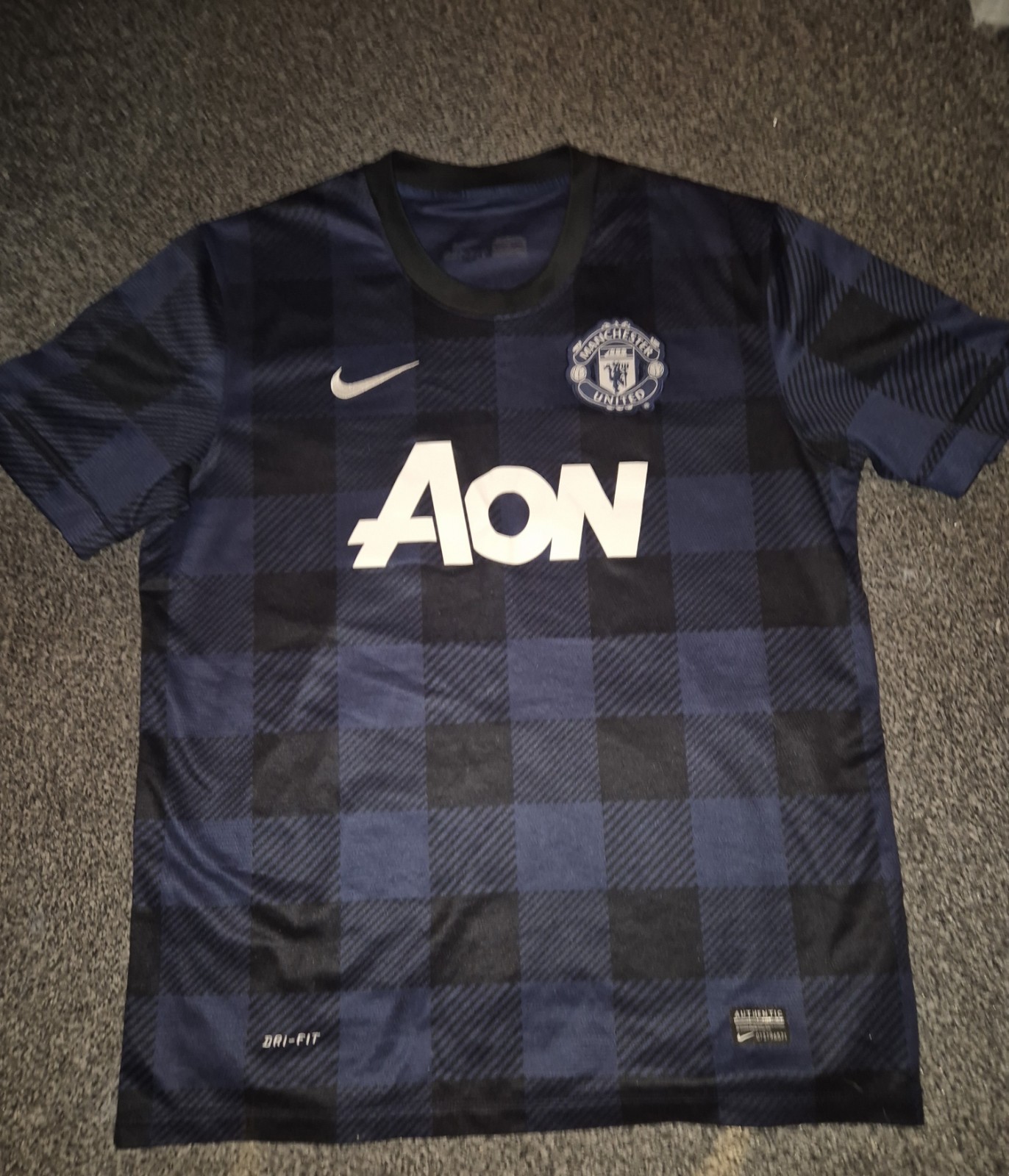 Nike Manchester United 2013/2014 Away Kit Shirt Large for sale on Ebay