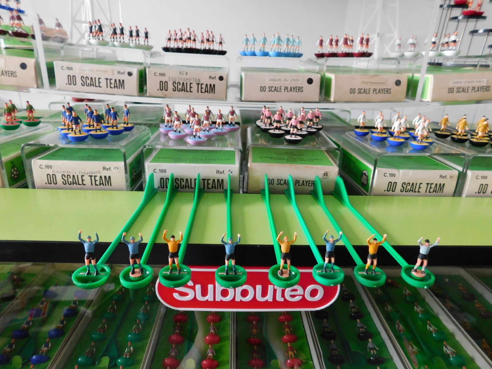 70s VINTAGE SUBBUTEO - CLASSIC ORIGINAL  GOALKEEPERS  With the Caps on x 8  !! for sale on Ebay