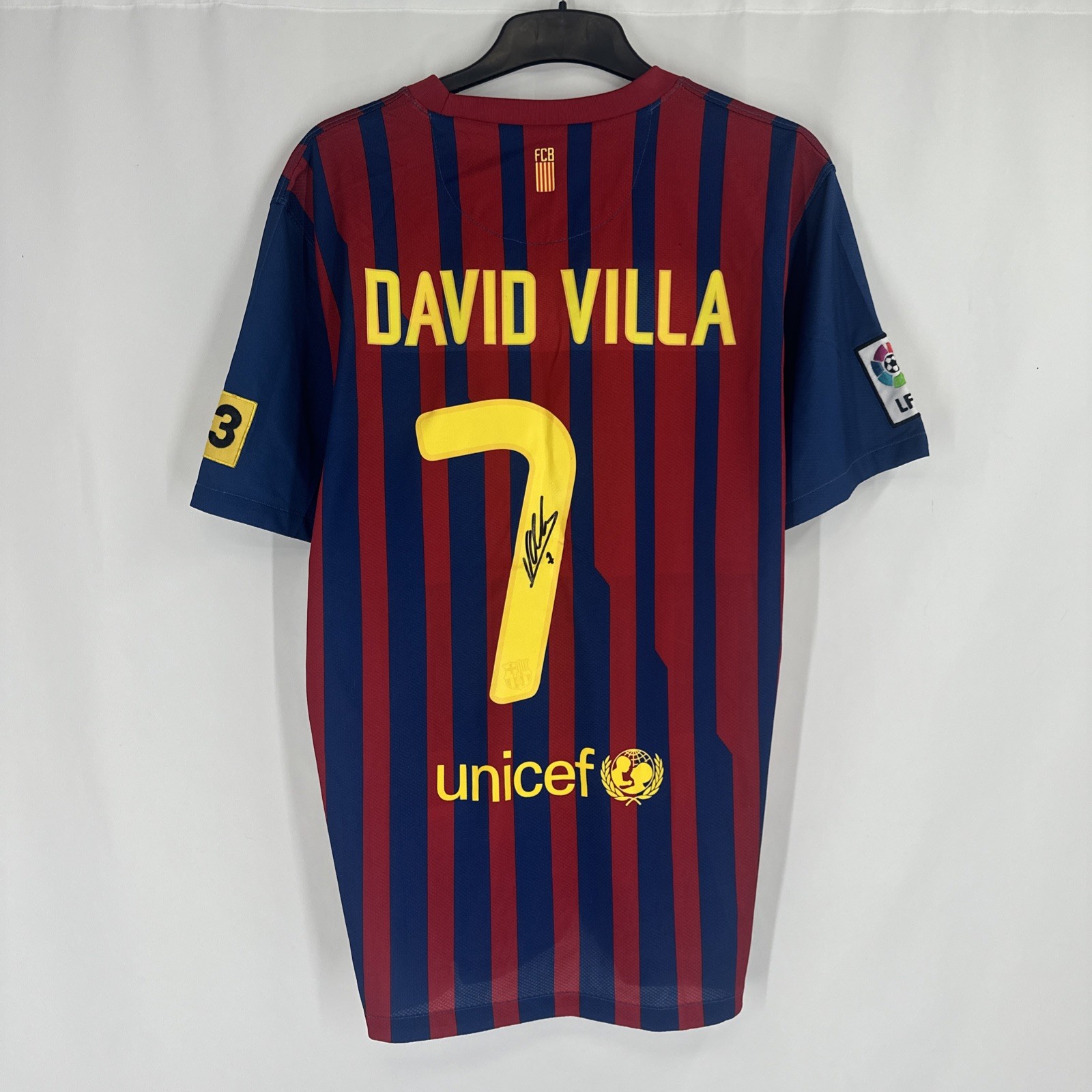 David Villa Signed Barcelona Shirt Printed Autograph Home Rare 7 for sale on Ebay