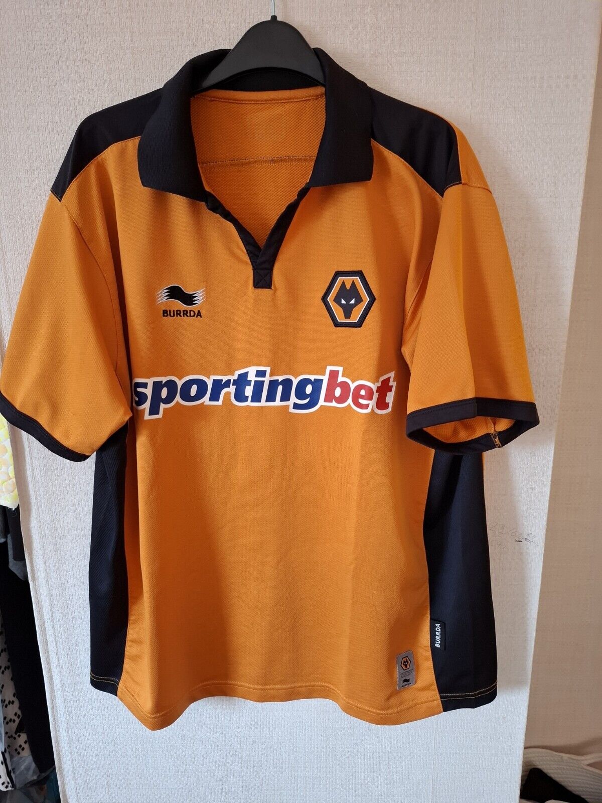 Classic Retro Wolves Shirt 2010/11 size Large for sale on Ebay