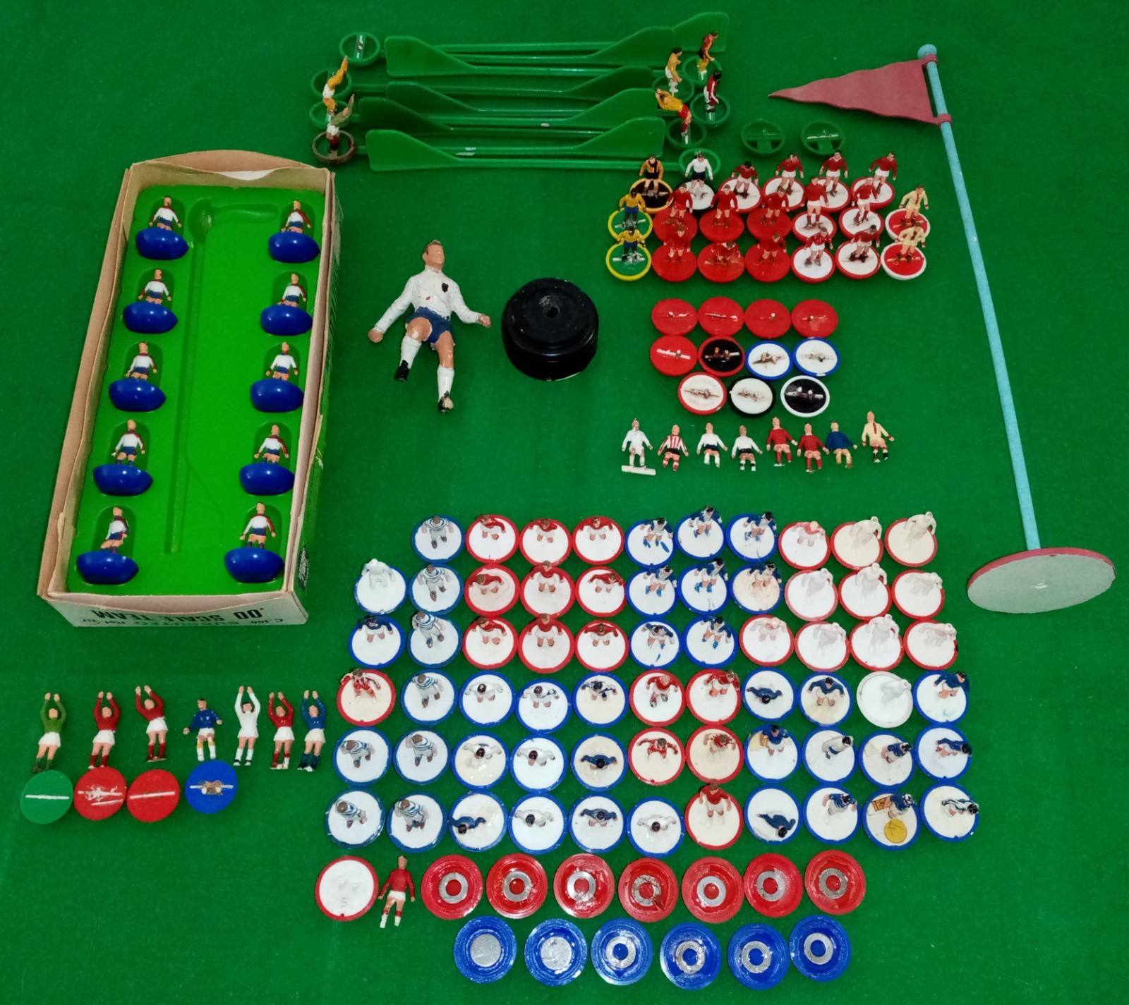SUBBUTEO HW and moulded player lot for spares, repair, restoration for sale on Ebay