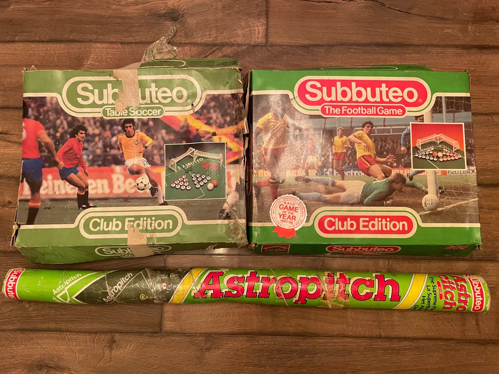Rare Vintage Subbuteo Table Soccer Set, Club Edition x2 and Astro pitch  for sale on Ebay