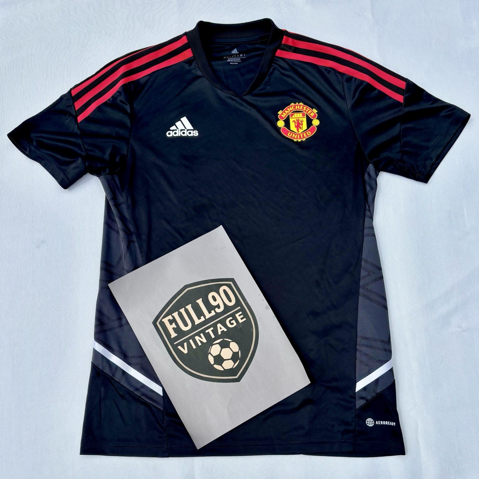🖤 MANCHESTER UNITED 2022 Adidas Training Shirt - Black/Red - Size M - Authentic for sale on Ebay