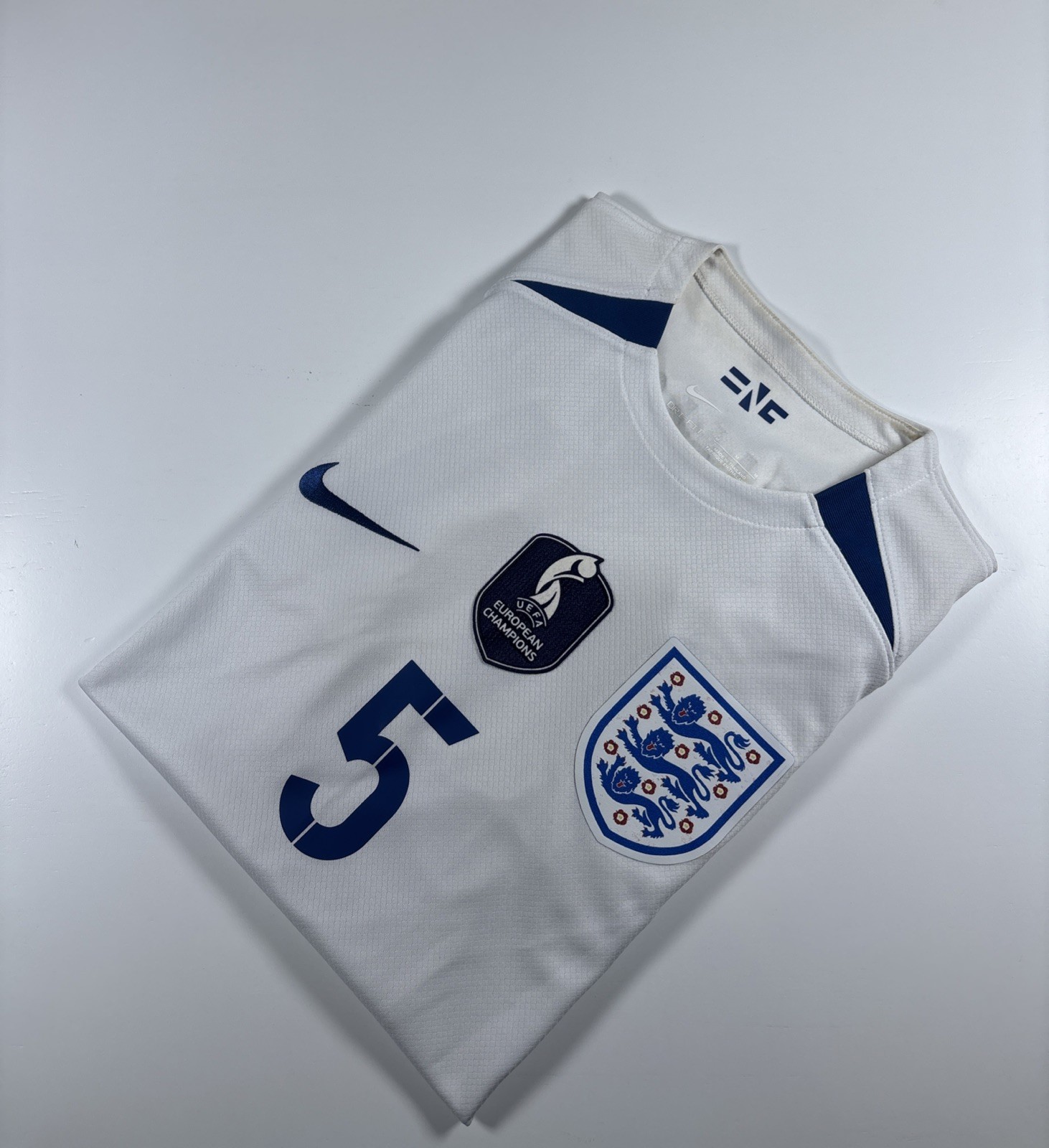 Authentic Nike England 2023/24 Women’s Home Shirt. “Williamson 5”. Size Medium. for sale on Ebay