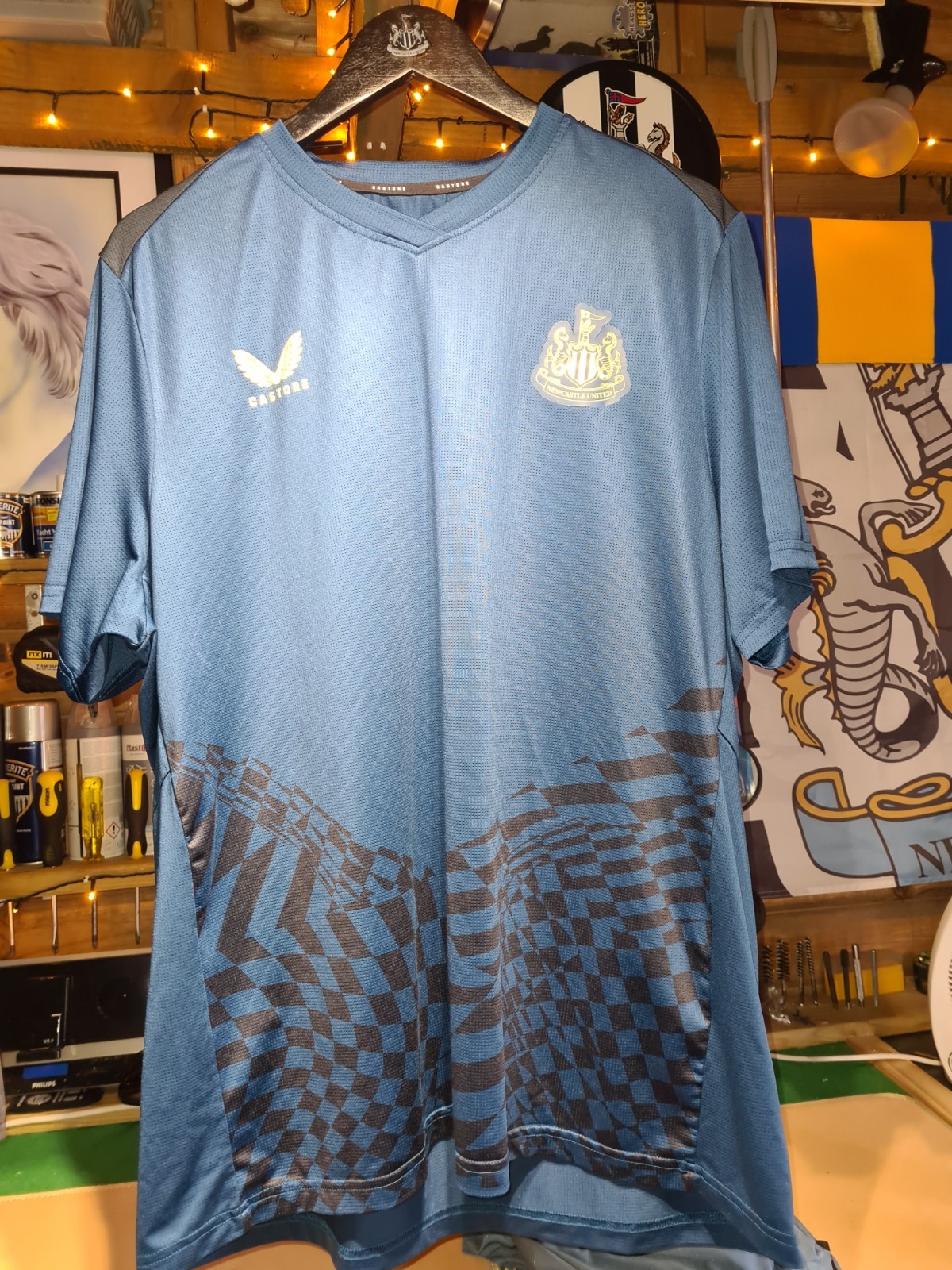 Newcastle United Training Top XXL for sale on Ebay