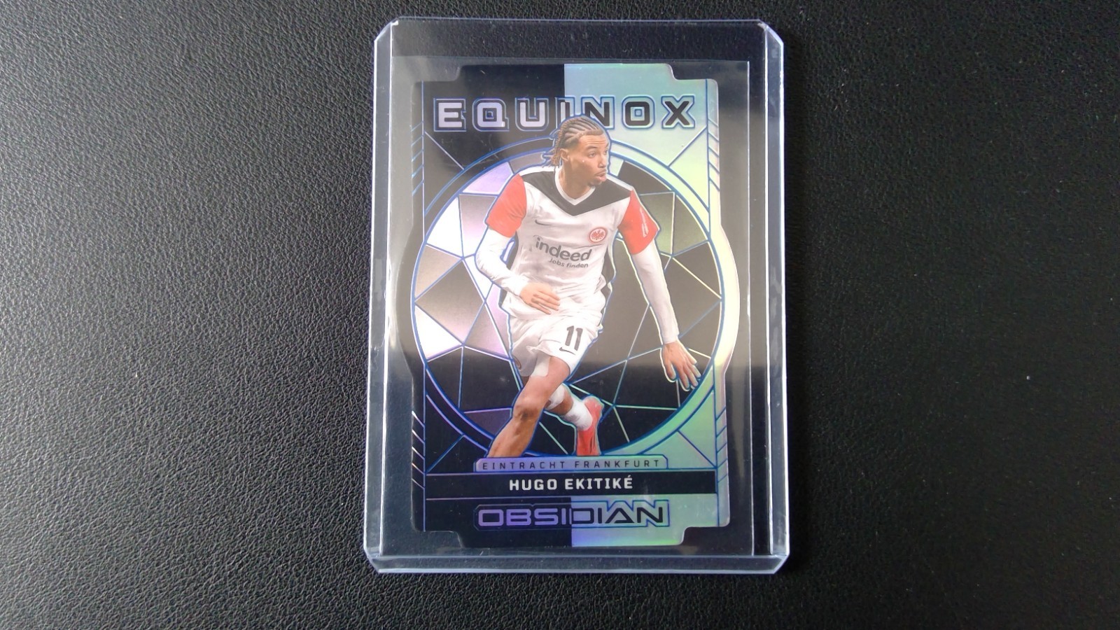 2024 Panini Obsidian Soccer Hugo Ekitike /25 Die Cut Equinox Franfurt Liverpool for sale on Ebay