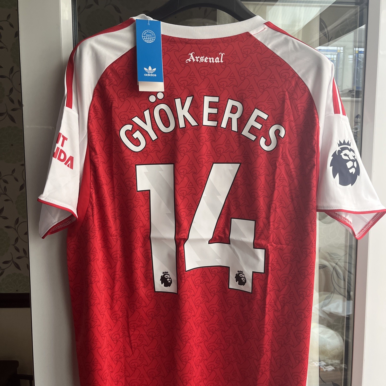 Arsenal 25/26 Football Home T-shirt - Victor Gyokeres - Size Medium for sale on Ebay