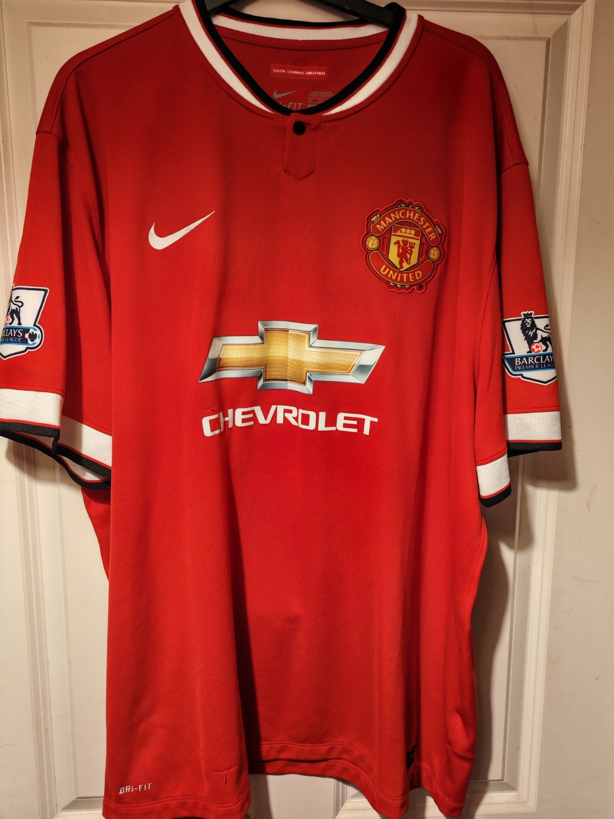 Manchester United Mens Football Shirt  2014/2015 for sale on Ebay