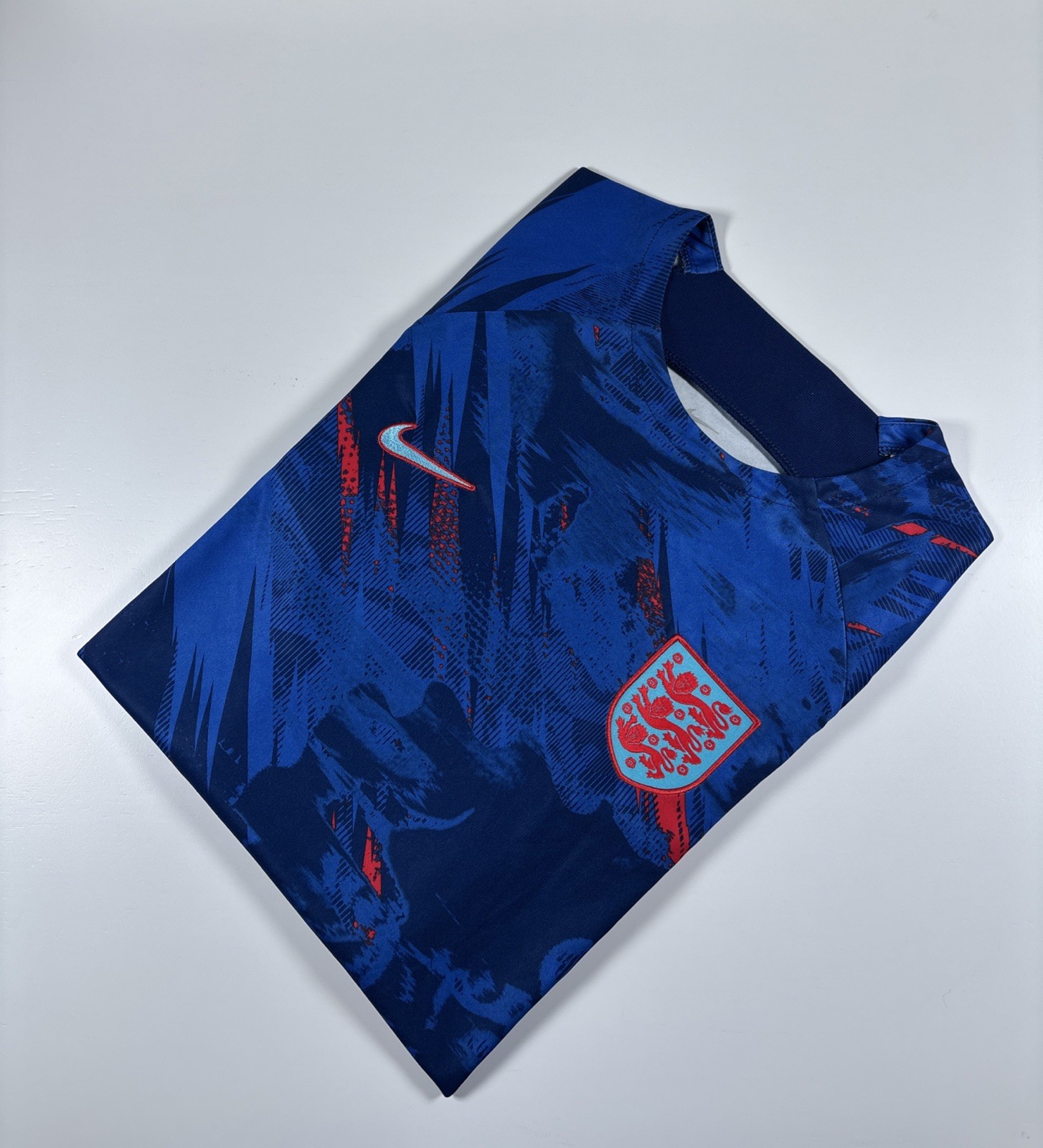 Authentic Nike England 2022/23 Pre Match Shirt. Size Large.  for sale on Ebay