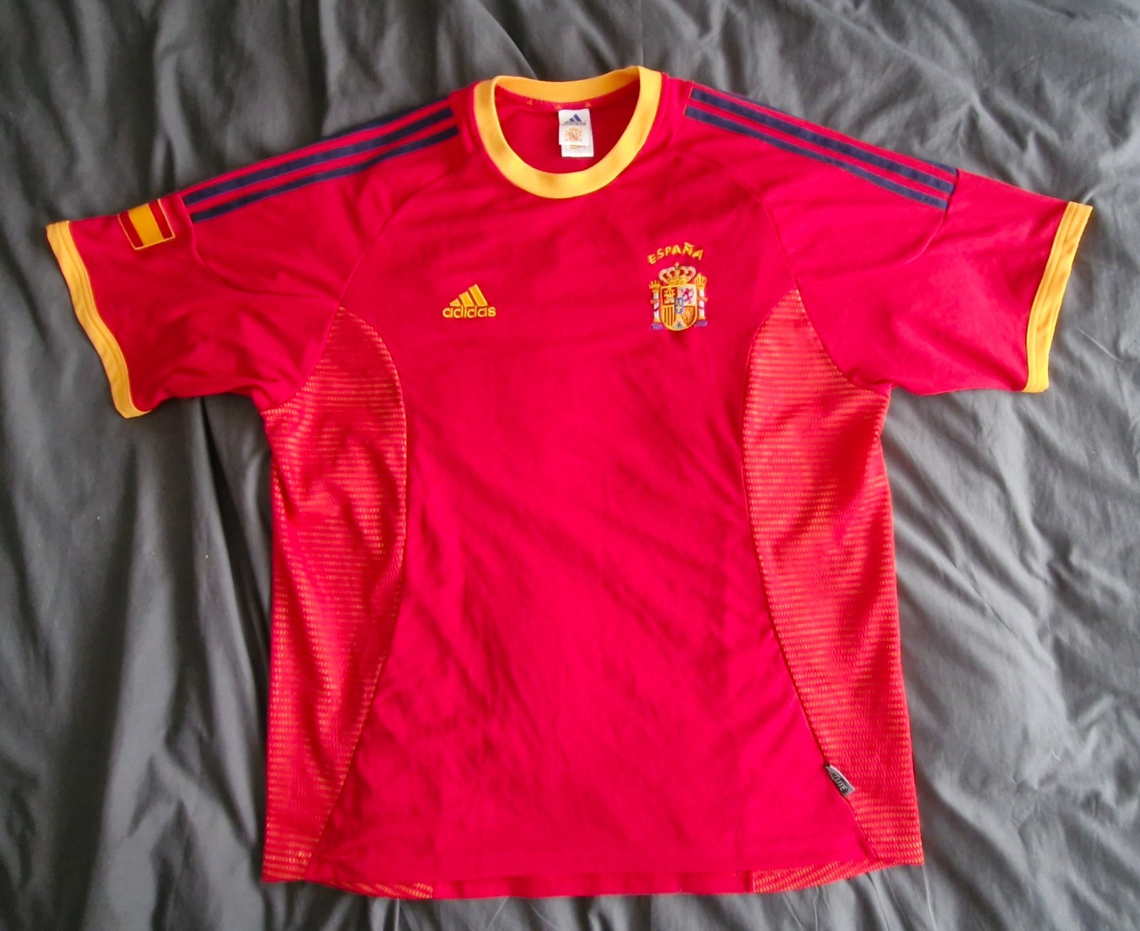 Spain 2002-04 Home Football Shirt Adidas Size XL Original for sale on Ebay