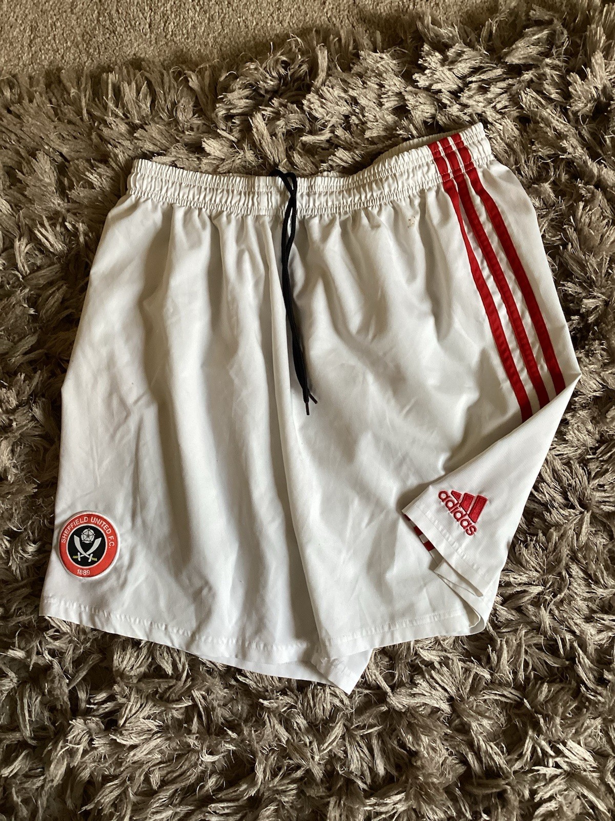 Sheffield United Away Football Shorts Adults 2019 Extra Large for sale on Ebay
