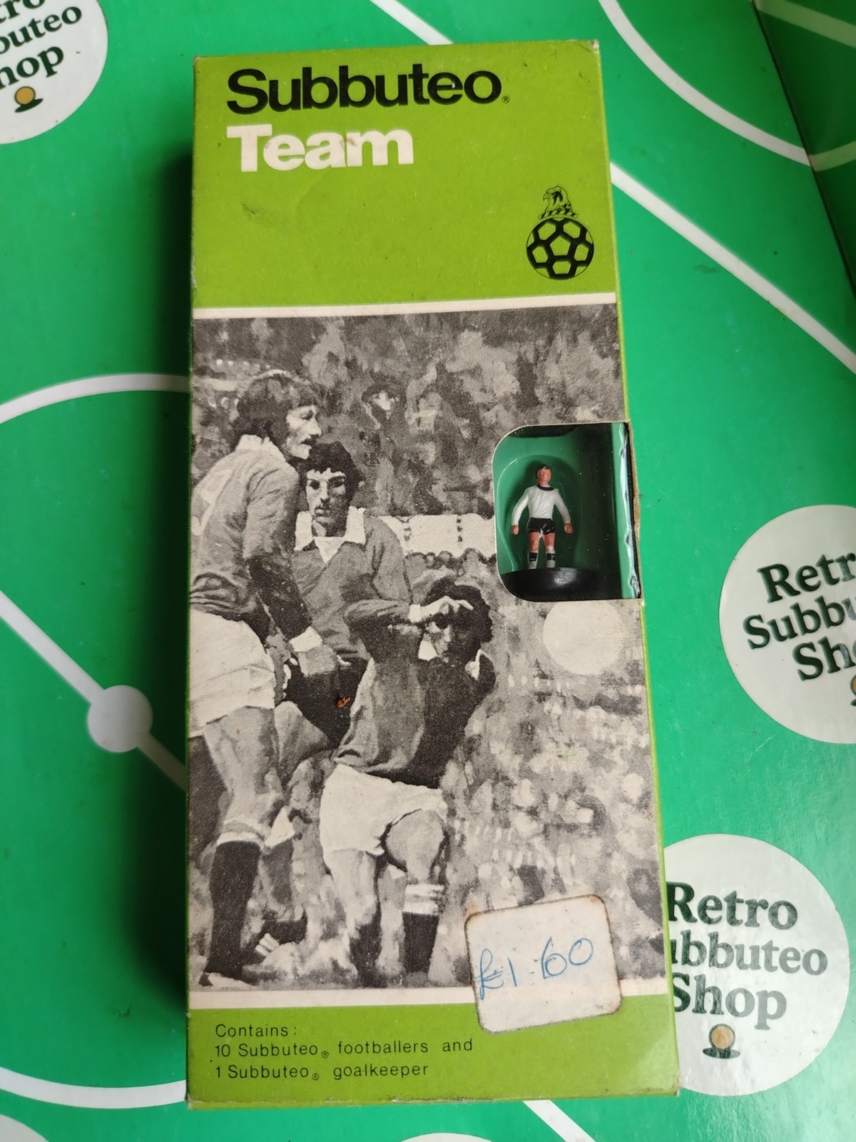 Vintage Lw Ref 156 Subbuteo Fulham, Ayr West Germany, Cesna. Retro Table Soccer for sale on Ebay