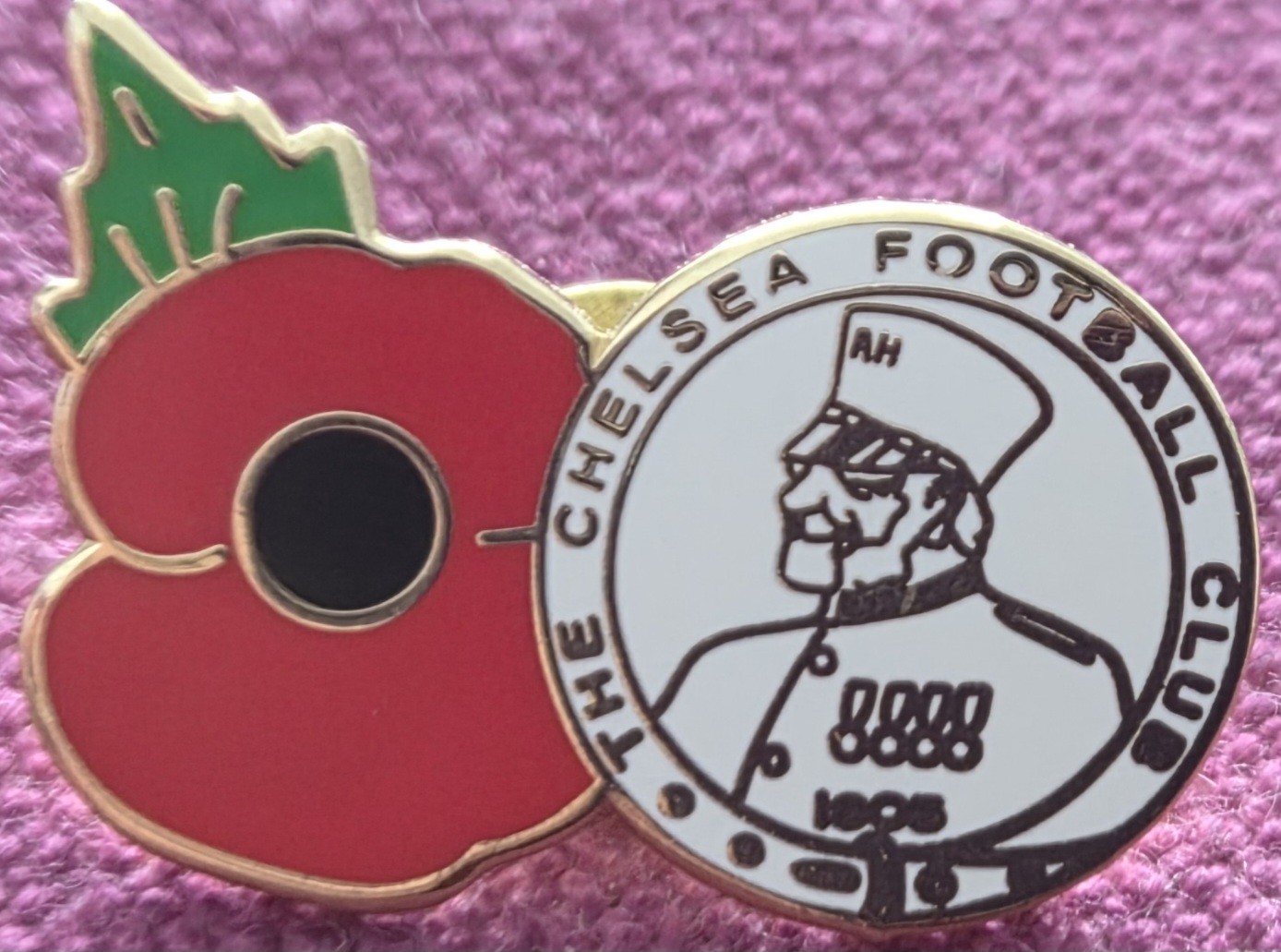 Chelsea FC Badge - CHELSEA REMEMBRANCE BADGE (pin) - CHELSEA PENSIONERS  for sale on Ebay