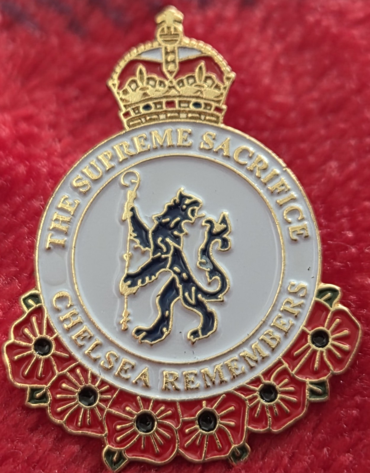 Chelsea FC Badge -  CHELSEA - THE SUPREME SACRIFICE - CHELSEA REMEMBERS -PIN BCK for sale on Ebay