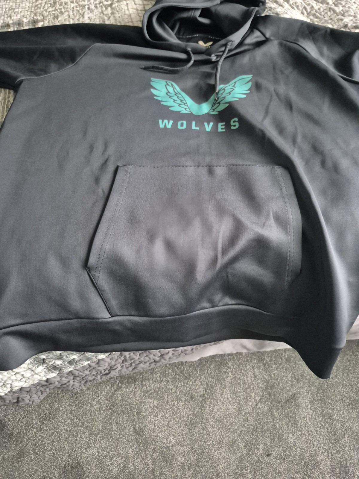 Wolves 3xl Hoody Excellent Condition for sale on Ebay
