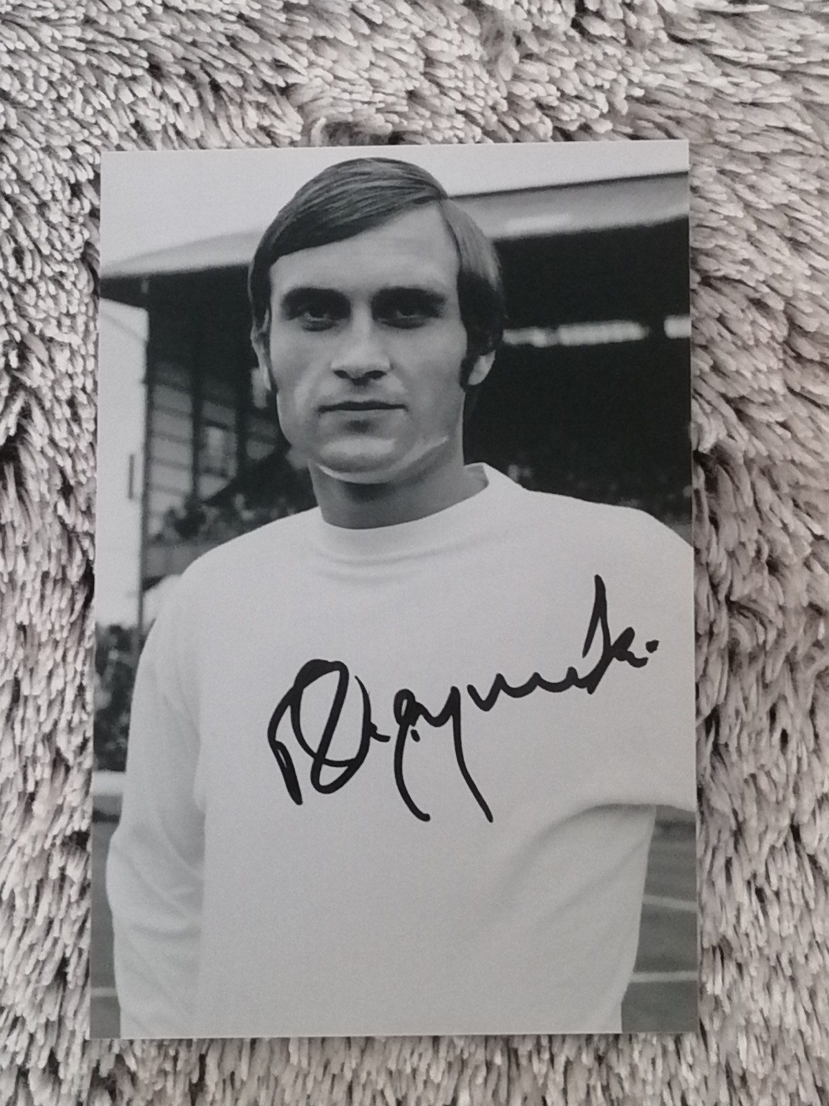 WBA. WEST BROM. WEST BROMWICH ALBION. HAND SIGNED PHOTO 6X4. DICK KRZYWICKI.  for sale on Ebay