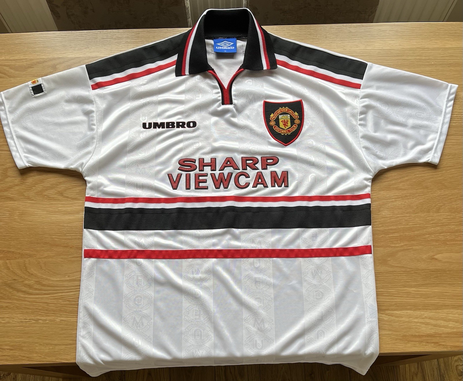 NEW ORIGINAL AUTHENTIC UMBRO MANCHESTER UNITED 97/99 AWAY SHIRT XL for sale on Ebay