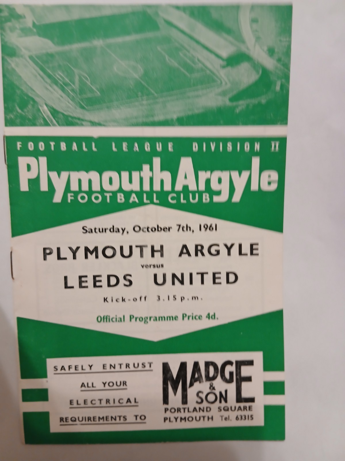 PLYMOUTH ARGYLE v LEEDS UNITED Division 2 7 October 1961 for sale on Ebay