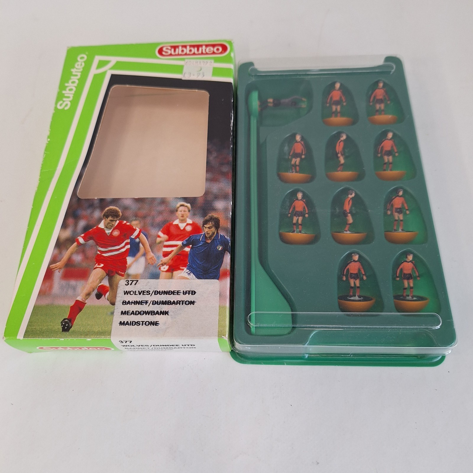 Vintage Subbuteo 63000 - 377 Wolves - 11 Players - Good Condition for sale on Ebay