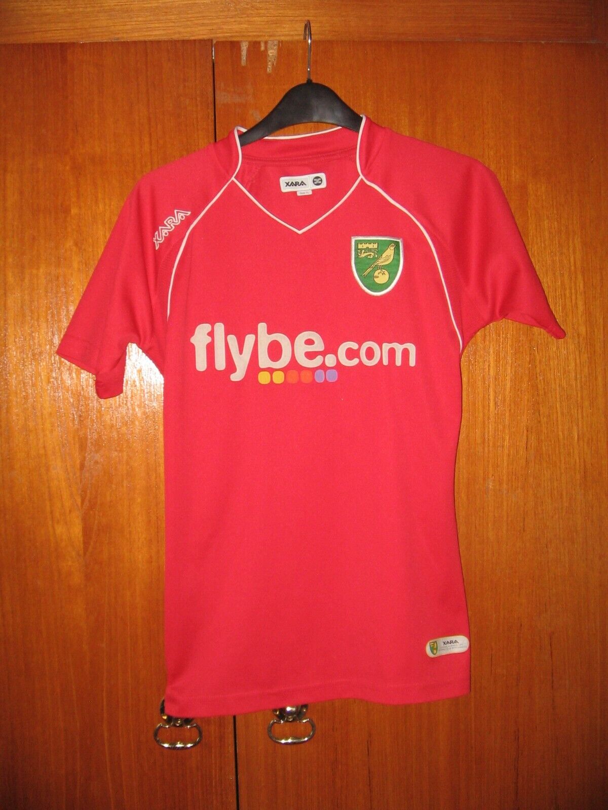 Norwich City Football Shirt 2005  Red Away shirt XARA size YL age 11/12 years for sale on Ebay