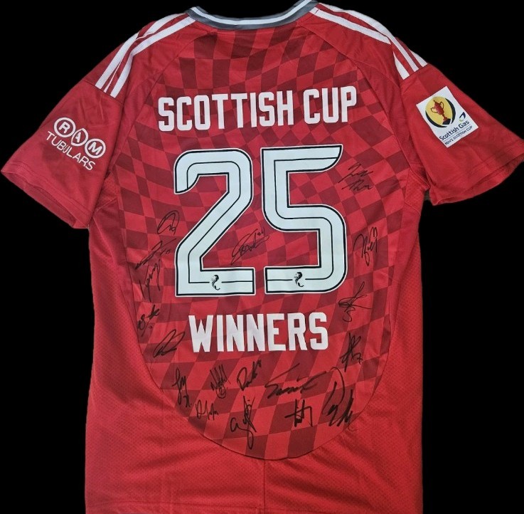 Aberdeen Fc 2024/25 Squad Signed Scottish Cup Winners Home Shirt COA & PROOF for sale on Ebay