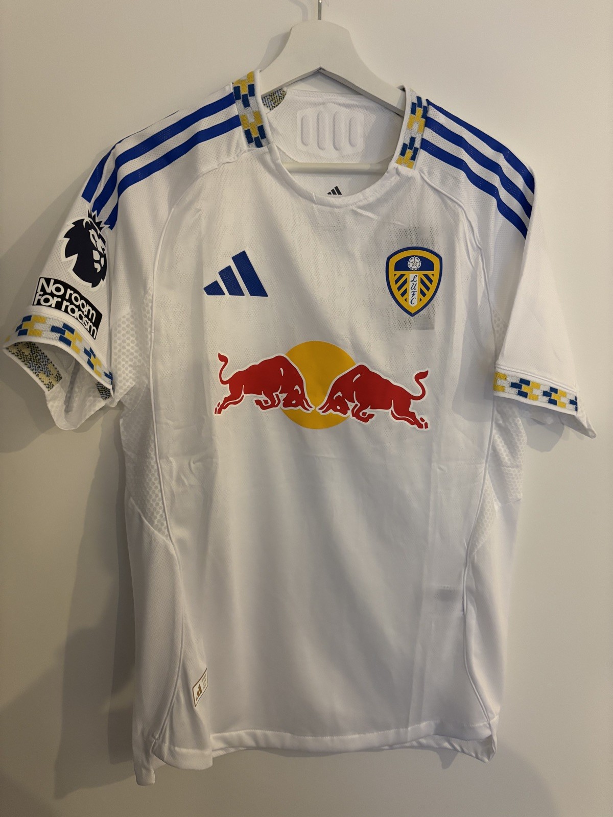 Leeds United Football Shirt Large Home 25/26 NEW Player Edition  for sale on Ebay