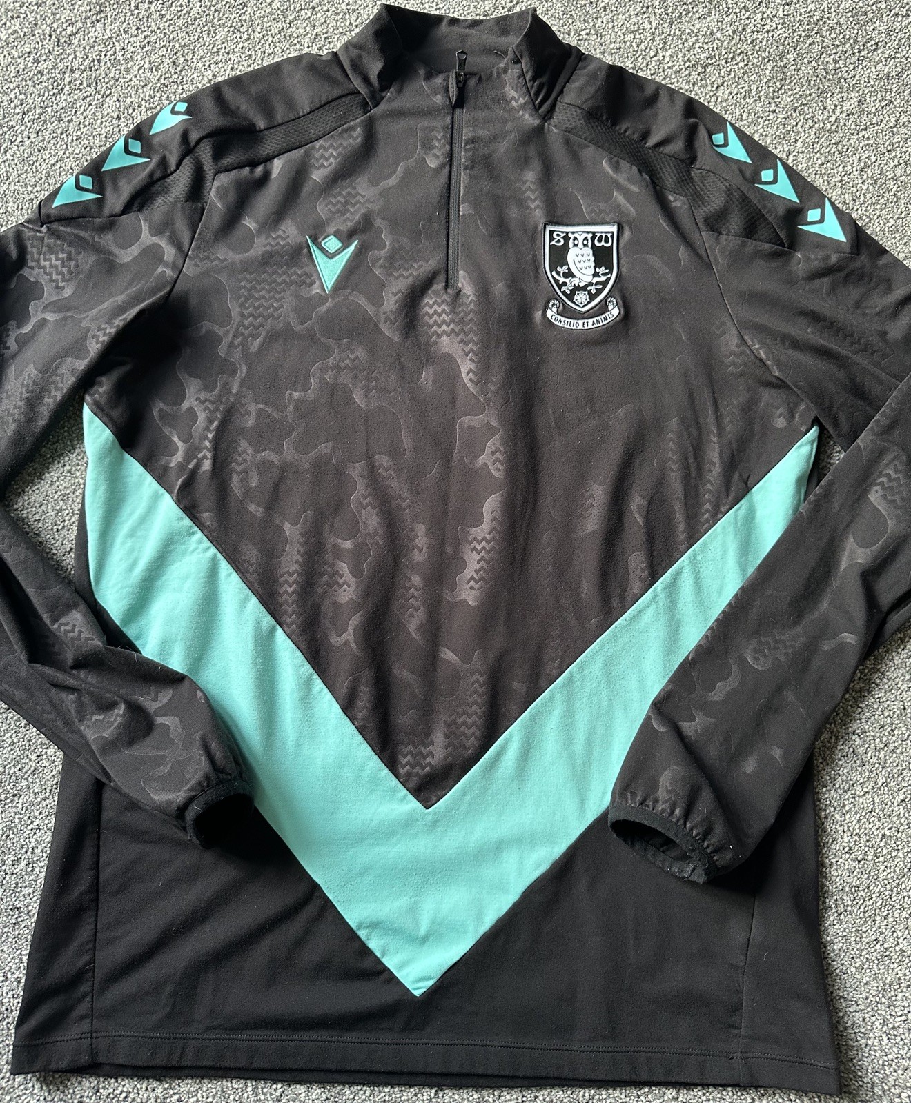 Staff Issued Sheffield Wednesday Sheff Wed Swfc Macron 24/25 Travel 1/4 Zip  for sale on Ebay