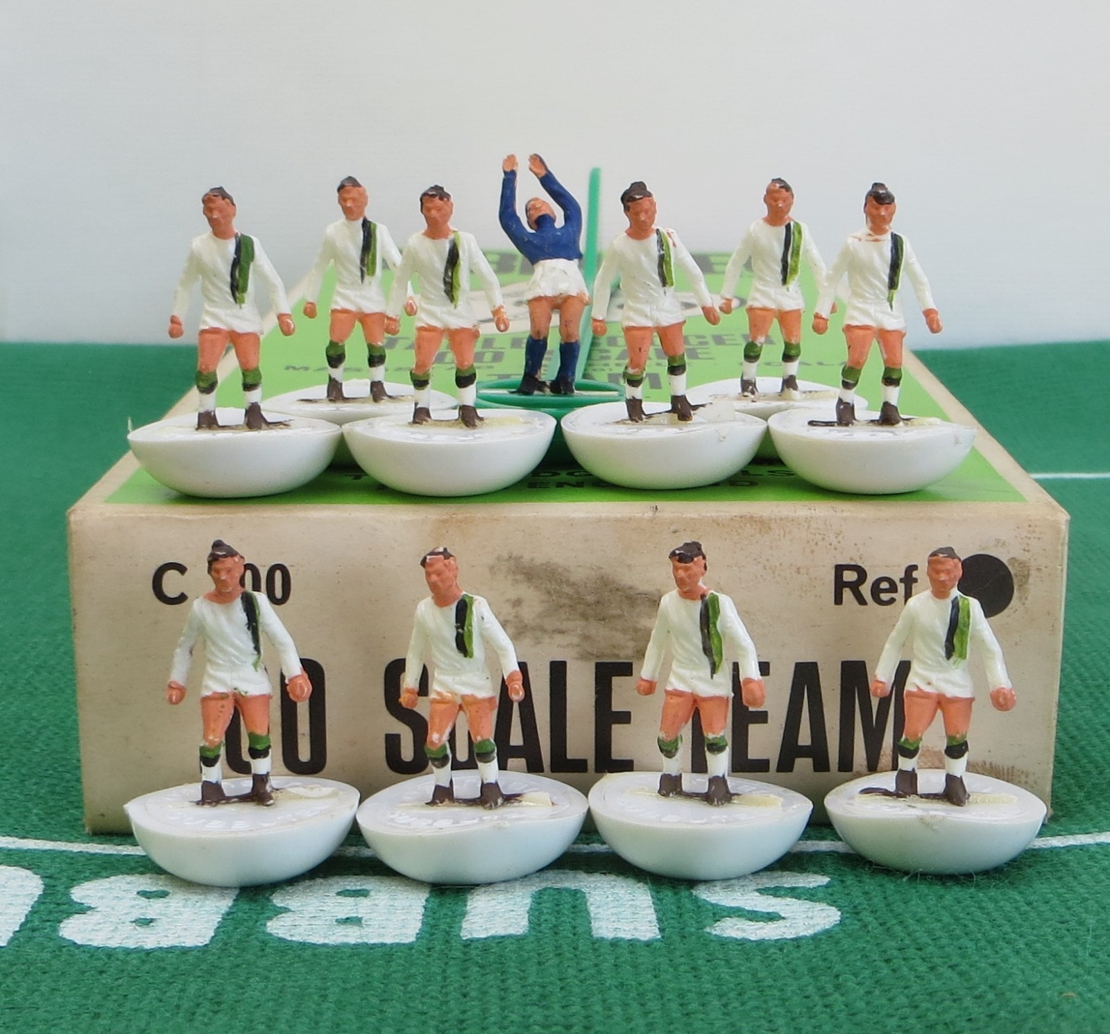 SUBBUTEO HW TEAM REF 132 BORUSSIA M'GLADBACH, IN ORIGINAL BOX. STYLISH! for sale on Ebay