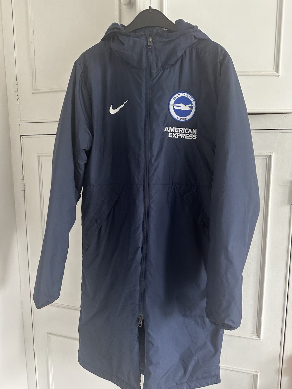 BRIGHTON AND HOVE ALBION NIKE AMERICAN EXPRESS FULL LENGTH JACKET MENS SIZESMALL for sale on Ebay