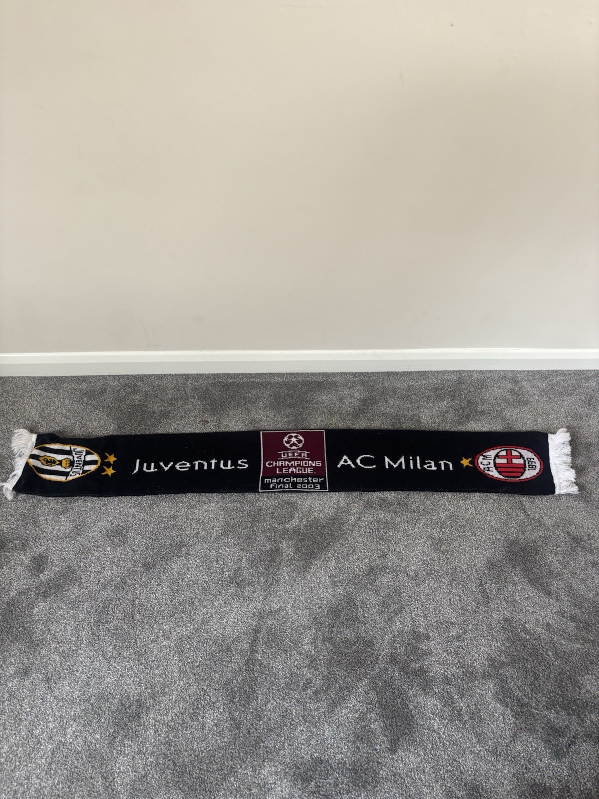 Juventus Ac Milan Scarf Champions League Final 2003 Very Good Condition for sale on Ebay
