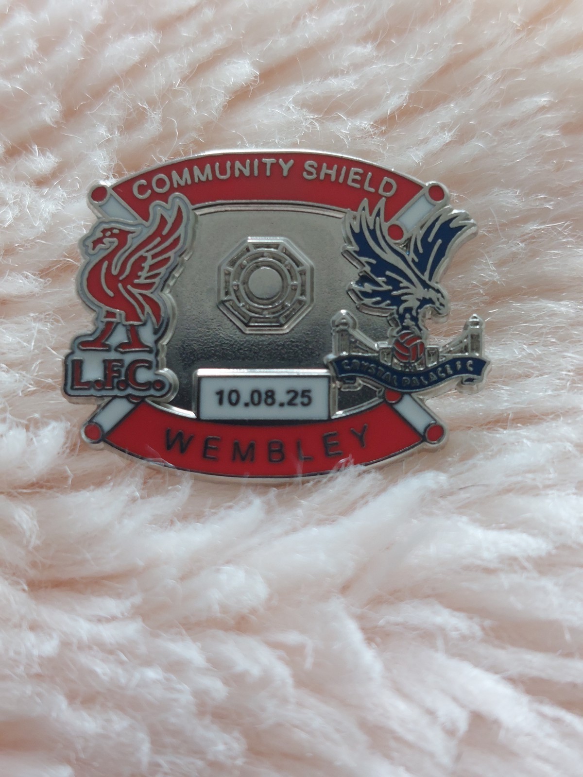 LIVERPOOL v CRYSTAL PALACE COMMUNITY SHIELD MATCH BADGE 2025(NEW) for sale on Ebay