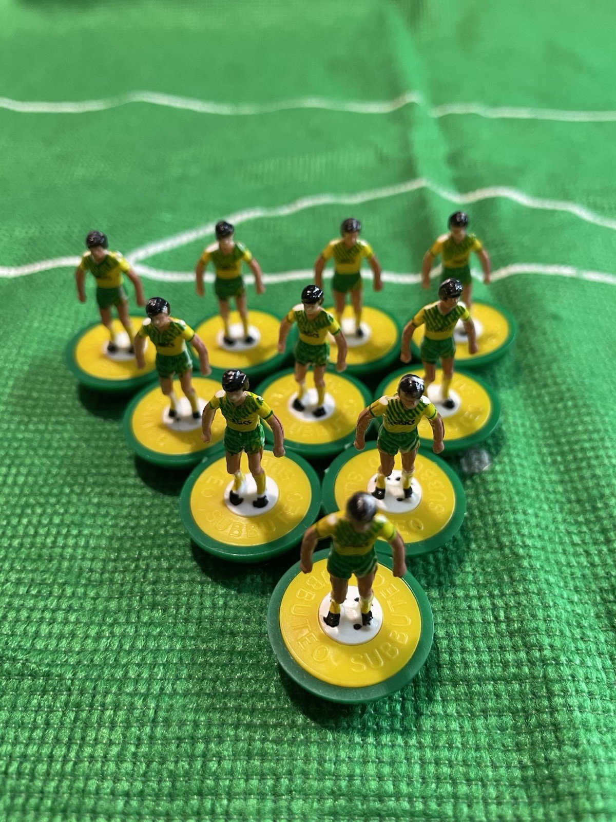 Norwich LW Subbuteo Players X 10. No Breaks. Good Condition for sale on Ebay