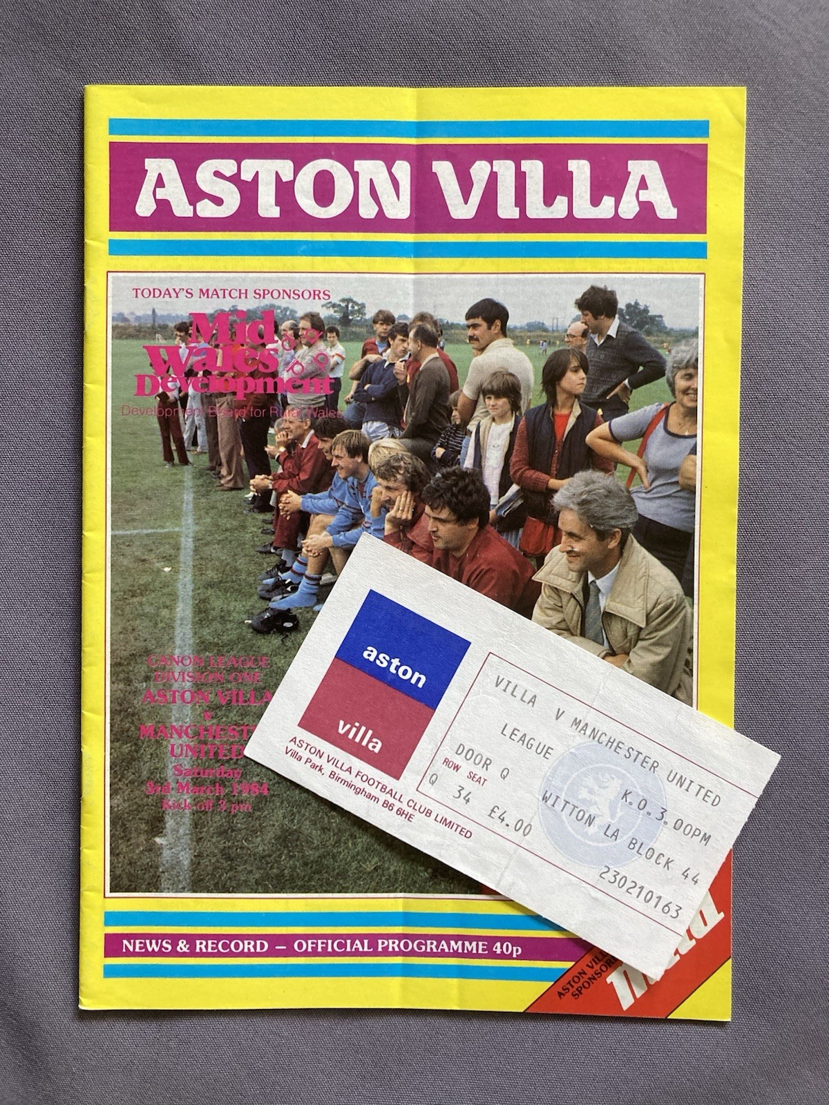 Aston Villa v Manchester United Div 1 with TICKET 1983/84 for sale on Ebay