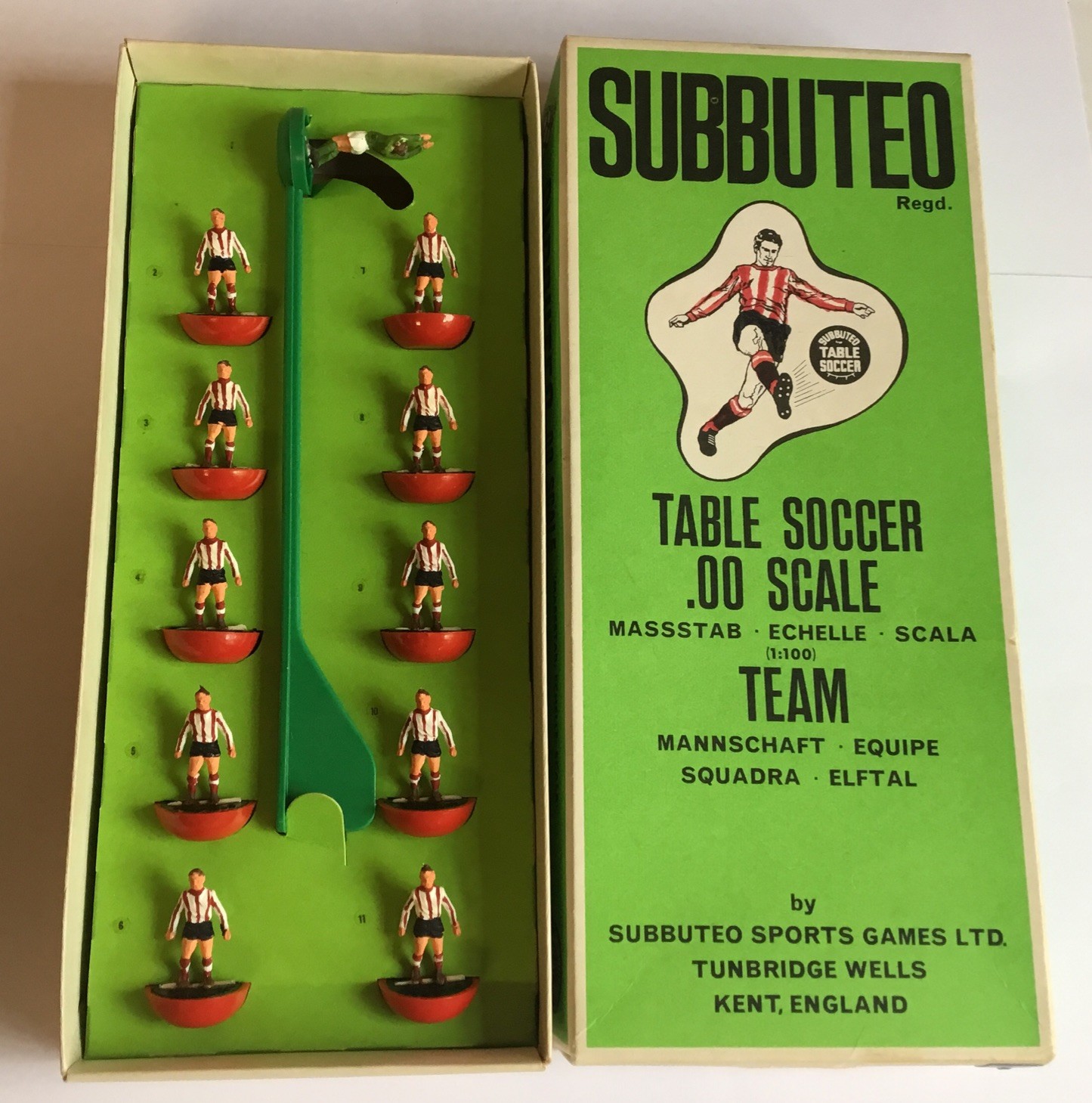 Subbuteo REF:9 SUNDERLAND/SOUTHAMPTON HW Heavyweight Team 1970's NM EXCELLENT for sale on Ebay
