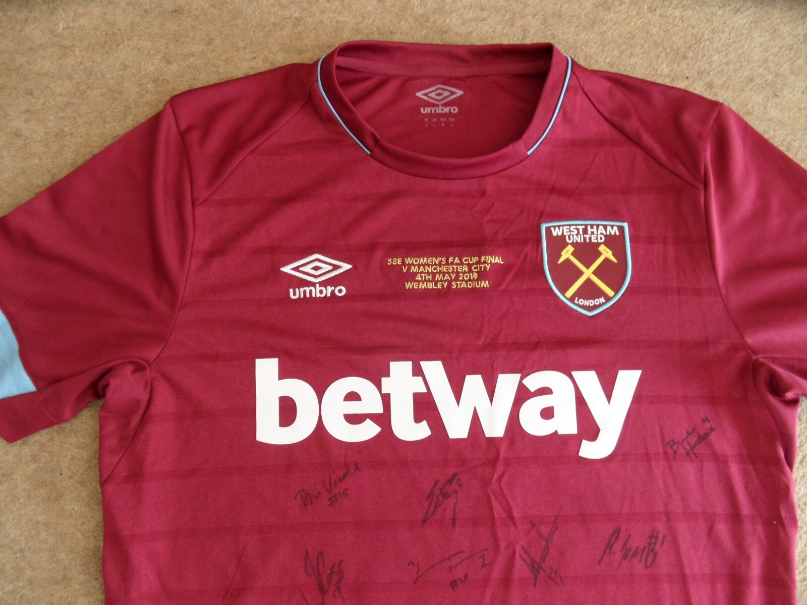 WEST HAM UTD WOMEN'S SIGNED CUP FINAL SHIRT/PHOTO/PROGRAMME 2019 v MAN CITY. for sale on Ebay