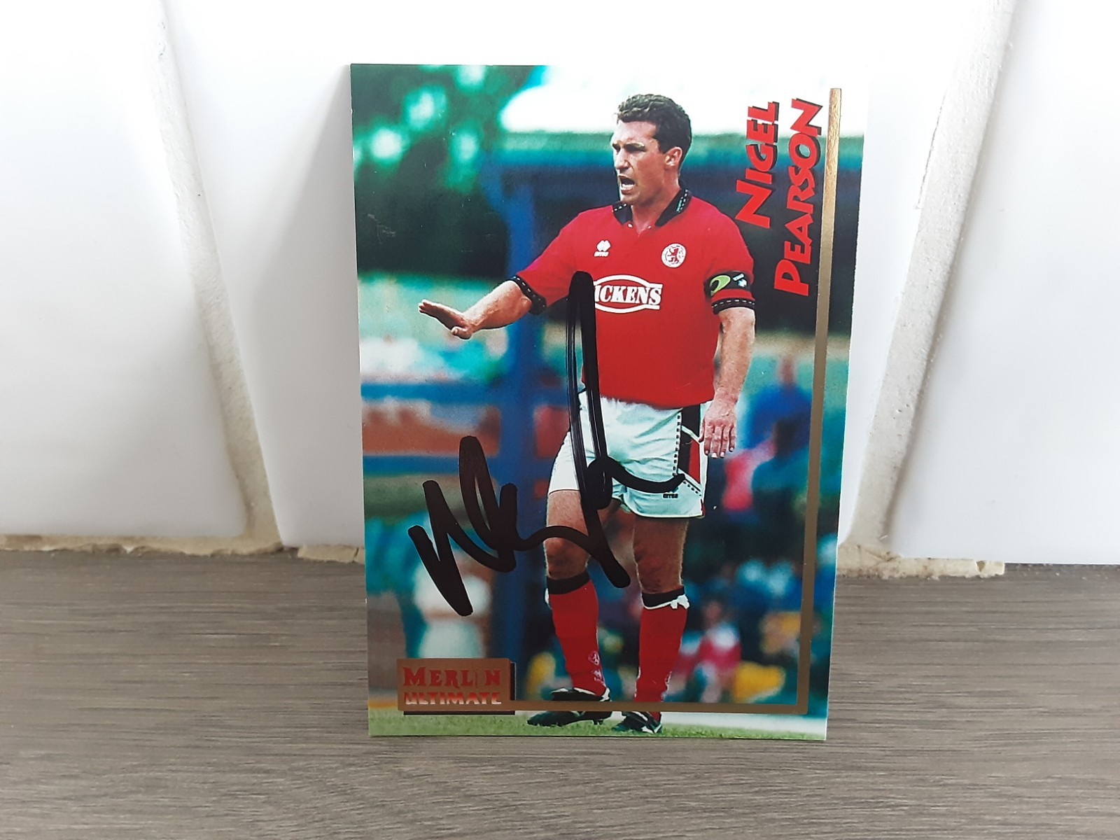 MIDDLESBROUGH - NIGEL PEARSON Signed Merlin Ultimate 95/96 Football trade card  for sale on Ebay