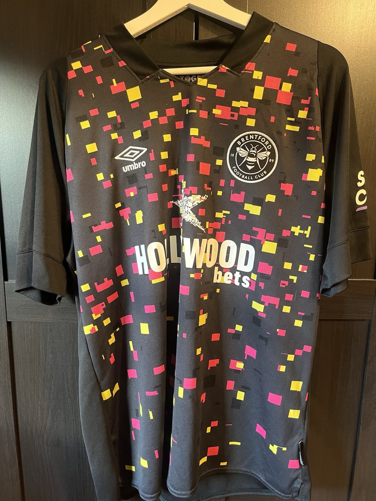 Brentford Third Kit 2022/23 Ivan Toney #17 for sale on Ebay