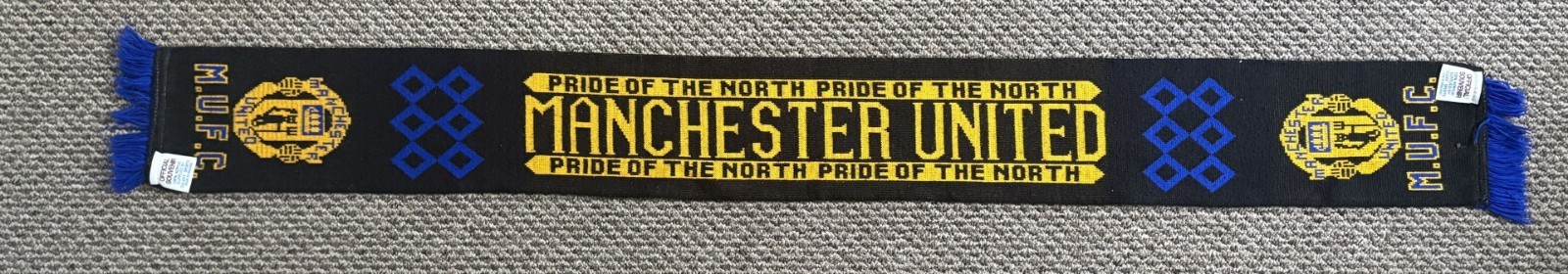 MAN UTD SCARF PRIDE OF THE NORTH BCDC EXCELLENT CONDITION for sale on Ebay