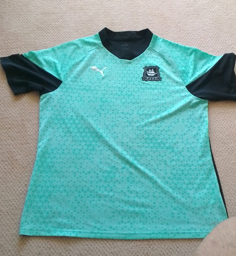 Plymouth Argyle Football/ Training Football Shirt XL for sale on Ebay