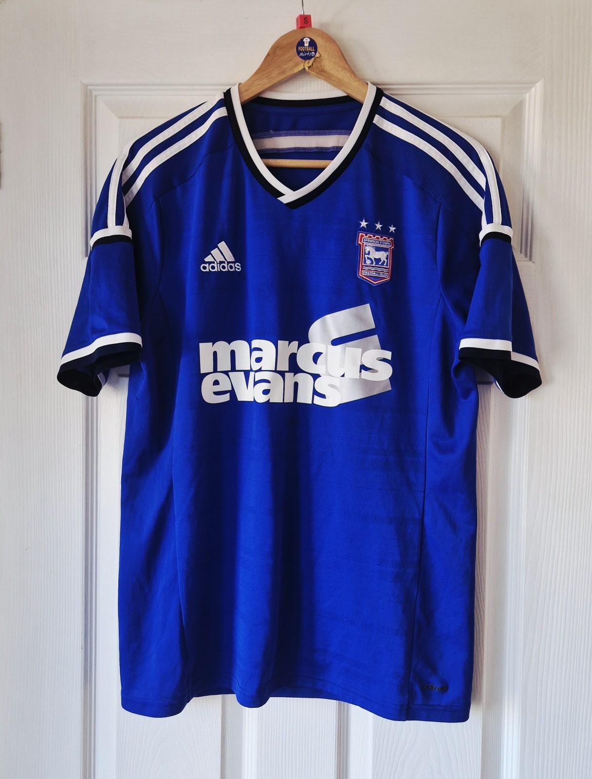 IPSWICH TOWN HOME FOOTBALL SHIRT JERSEY 2014/15 - ADULT MEDIUM  for sale on Ebay